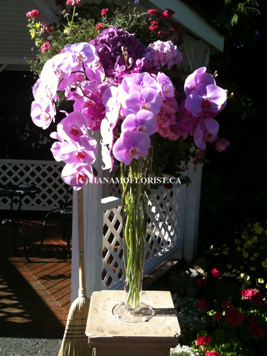 VASE912 Orchid & Hydrangea Tall Vase